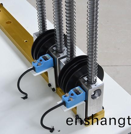 自(zi)動(dong)放(fang)線機(jī)