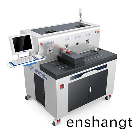 自(zi)動(dong)剝(bo)皮(pi)繙(fan)切(qie)一體機(ji)