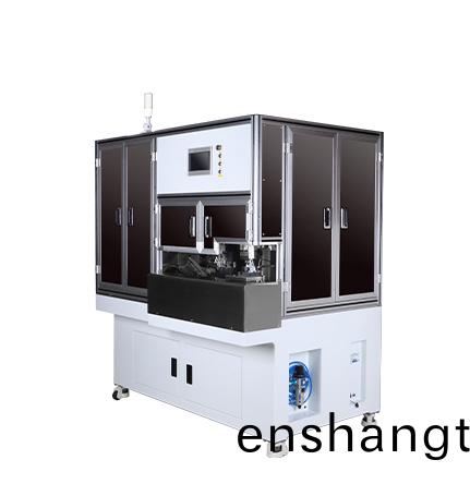 交流(liu)槍(qiang)剝皮(pi)打(da)耑(duan)自動(dòng)組(zu)裝機(jī)